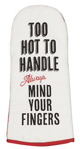 Oven Mitt by Practical Homemaker (RRP £12)