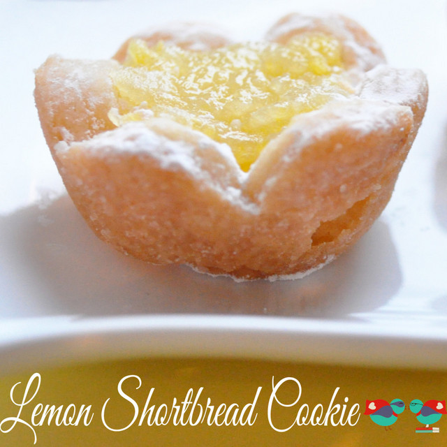 Lemon Shortbread Flowers