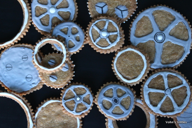 Doctor Who steampunk cookies